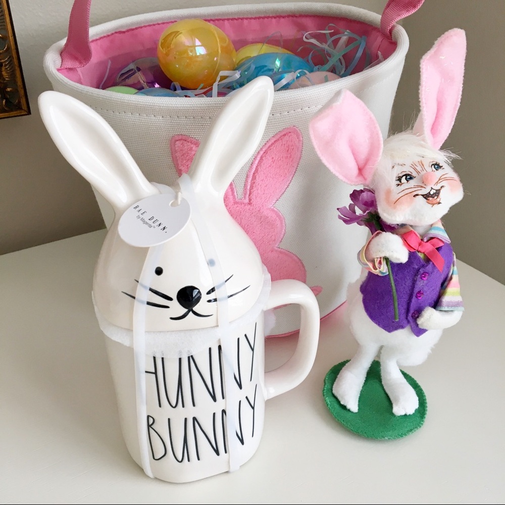 NWT {Rae Dunn} HUNNY BUNNY Mug Lid Topper Ears
